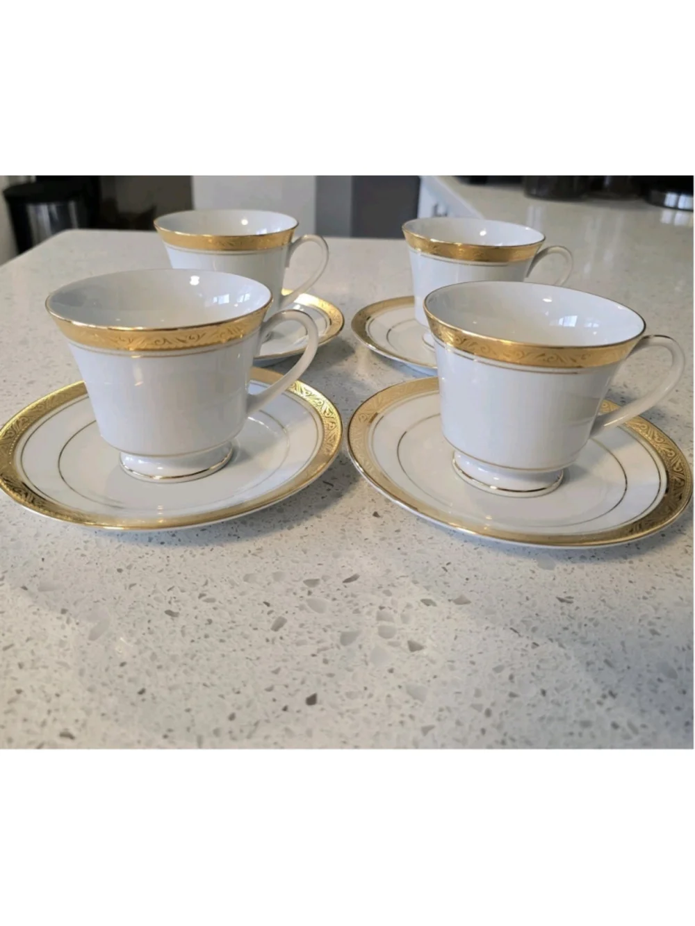 Noritake majestic gold